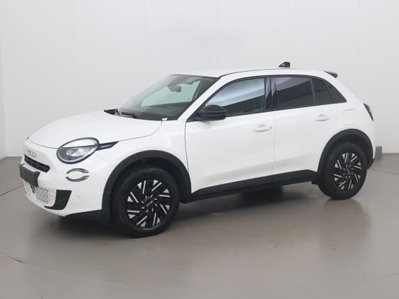 Fiat 600 600 1.2 hybrid dct 100 AT Mild hybrid petrol Automatic 2024 - 9,764 km