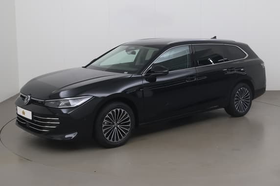 Volkswagen Passat SW 1.5 etsi elegance 150 AT Mild-hybride essence Auto. 2025 - 3 km