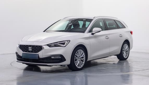 Seat Leon ST E-Hybrid (PHEV) ehybrid 204 ch dsg6 - xcellence 205 AT Plug-in hybrid Petrol Automatic 2021 - 10,399 km