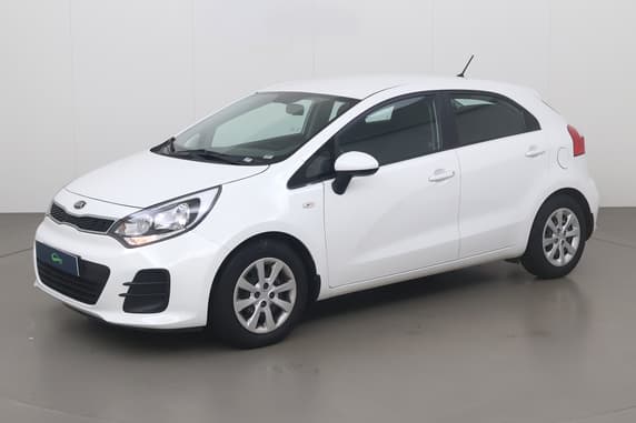 Kia Rio silver Essence Manuelle 2016 - 80 343 km