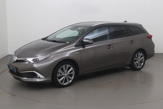 Toyota Auris SW HEV auris sw hev 1.8i hsd lounge e-cvt 99 AT Hybride essence Auto. 2019 - 60 064 km