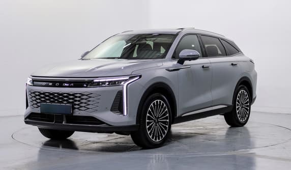 Omoda 9 SHS (PHEV) 1.5 tgdi - premium 143 AT Plug-in hybrid Petrol Automatic 2025 - 8,909 km